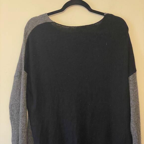 Joie M long sleeve blouse wool cashmere gray black luxury top cozy elegant scoop - Picture 6 of 7